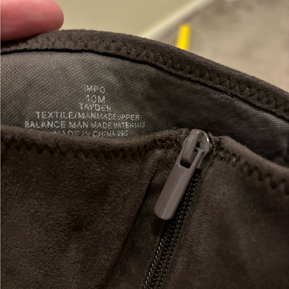 Brown Suede Knee-High Heeled Tall Boots Size 10 - Picture 4 of 10